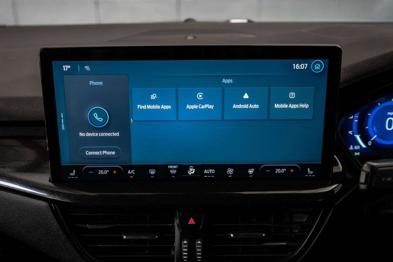 2022 FORD FOCUS 2022 FORD FOCUS