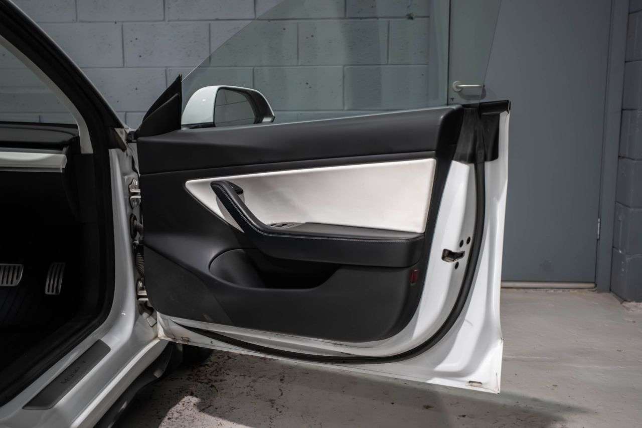 2020 TESLA MODEL 3 2020 TESLA MODEL 3