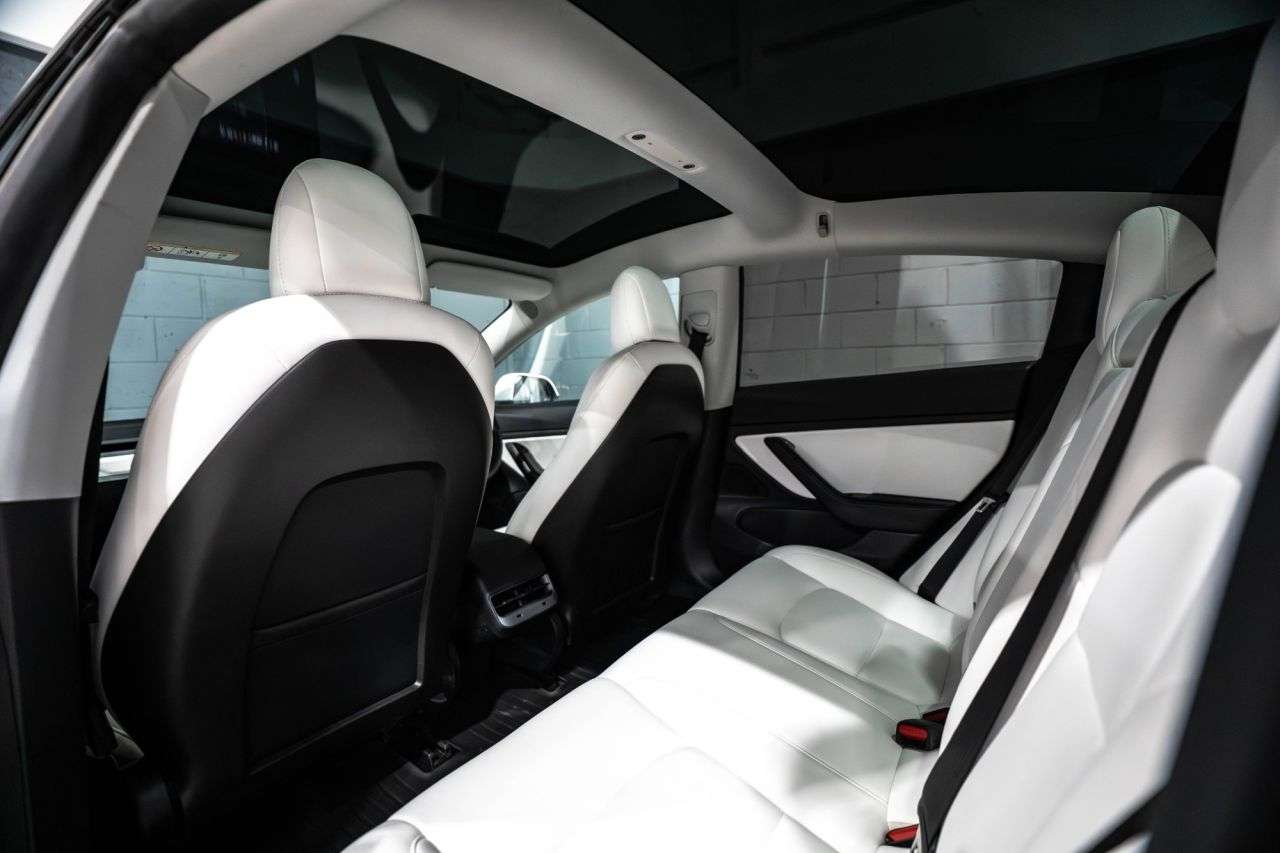 2020 TESLA MODEL 3 2020 TESLA MODEL 3