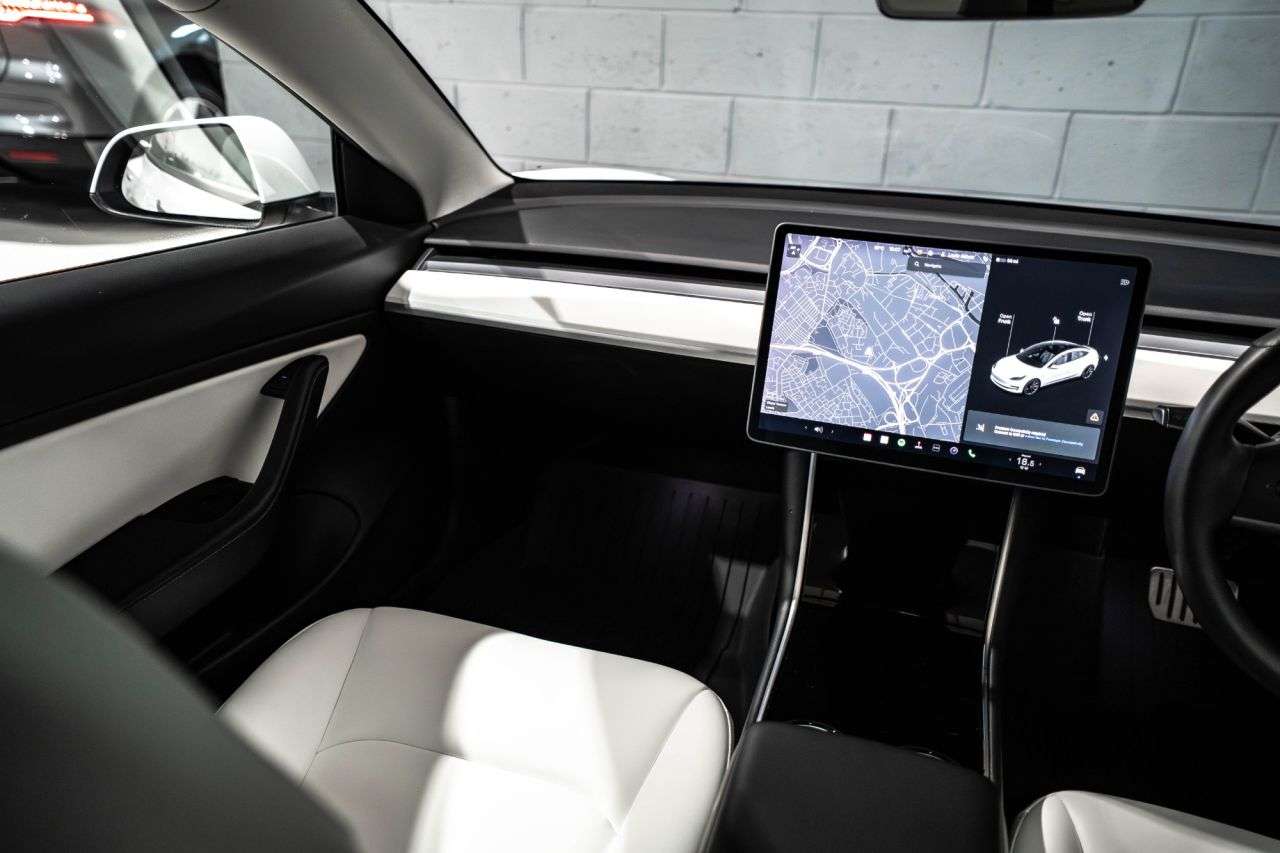 2020 TESLA MODEL 3 2020 TESLA MODEL 3