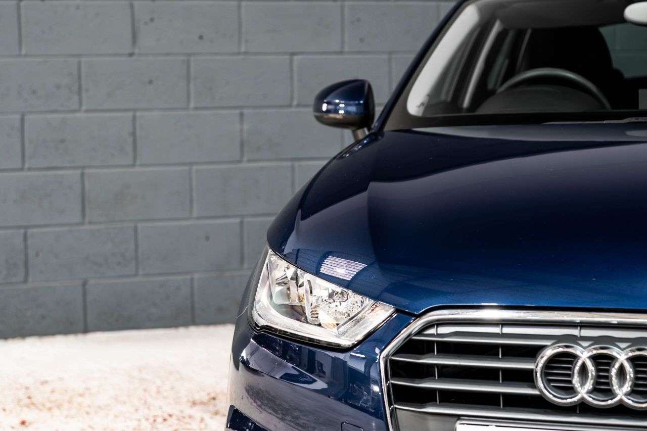 2016 AUDI A1 2016 AUDI A1