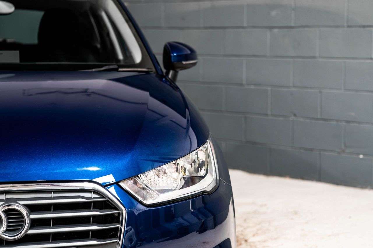 2016 AUDI A1 2016 AUDI A1