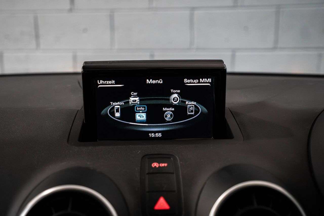 2016 AUDI A1 2016 AUDI A1
