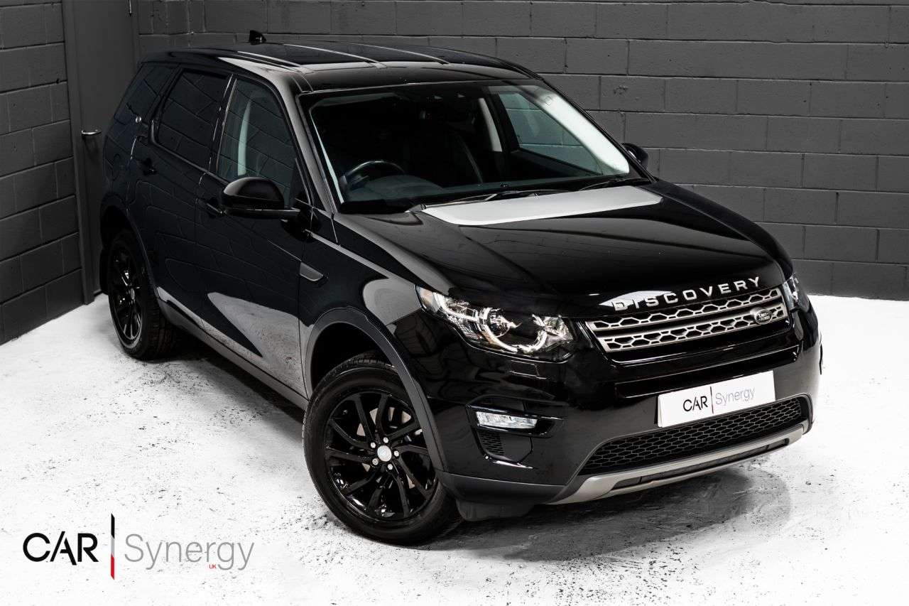 A 2017 LAND ROVER DISCOVERY SPORT 2.0 TD4 SE Tech SUV 5dr Diesel Auto 4WD Euro 6 (s/s) (180 ps) / STUNNING CA A 2017 LAND ROVER DISCOVERY SPORT 2.0 TD4 SE Tech SUV 5dr Diesel Auto 4WD Euro 6 (s/s) (180 ps) / STUNNING CA