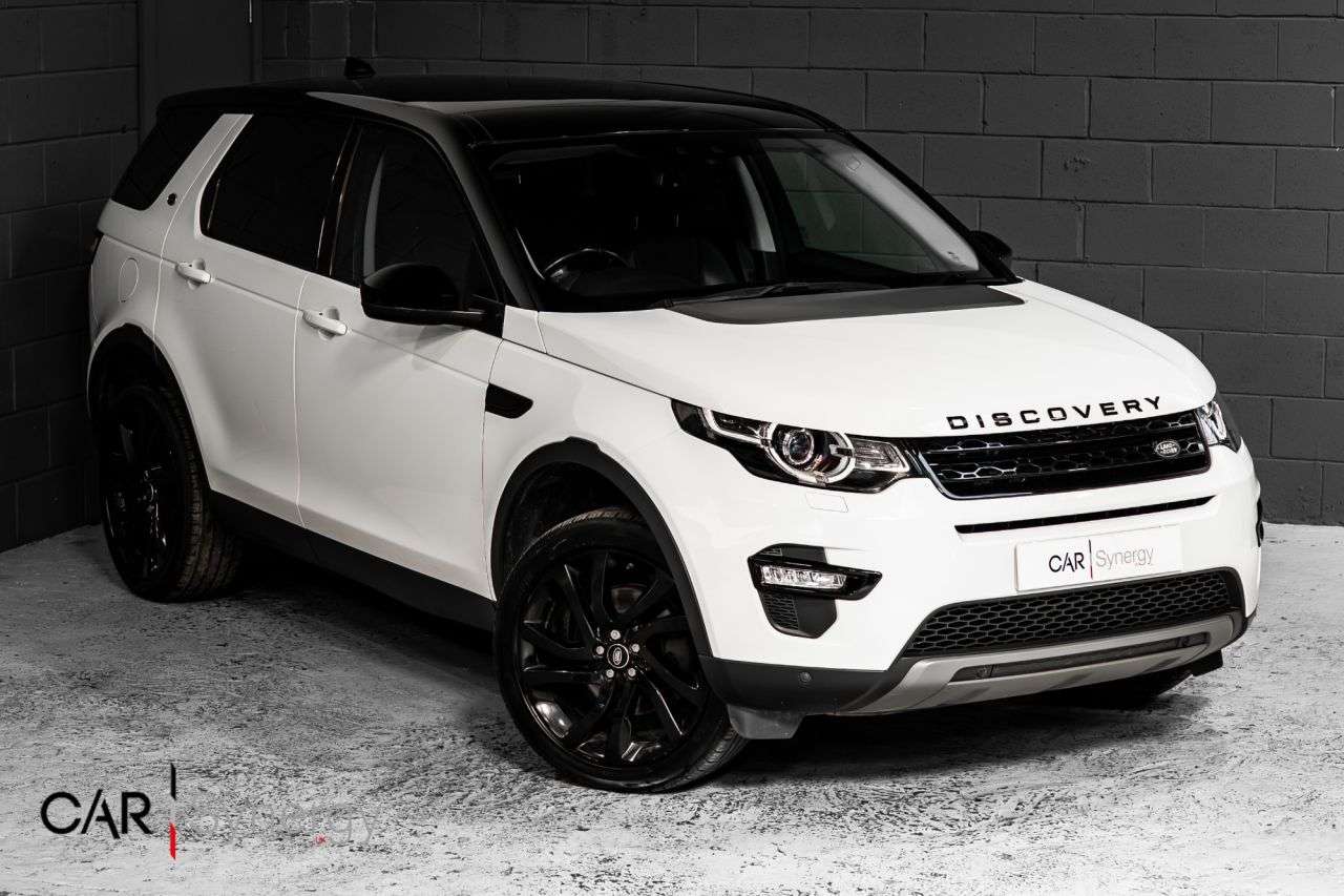 A 2017 LAND ROVER DISCOVERY SPORT 2.0 TD4 HSE Black SUV 5dr Diesel Auto 4WD Euro 6 (s/s) (180 ps) / STUNNING A 2017 LAND ROVER DISCOVERY SPORT 2.0 TD4 HSE Black SUV 5dr Diesel Auto 4WD Euro 6 (s/s) (180 ps) / STUNNING