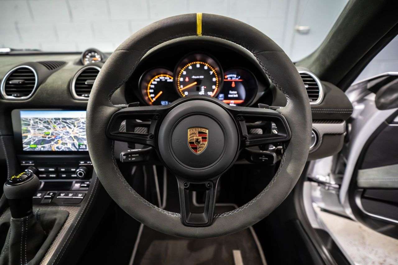 2024 PORSCHE 718 SPYDER 2024 PORSCHE 718 SPYDER
