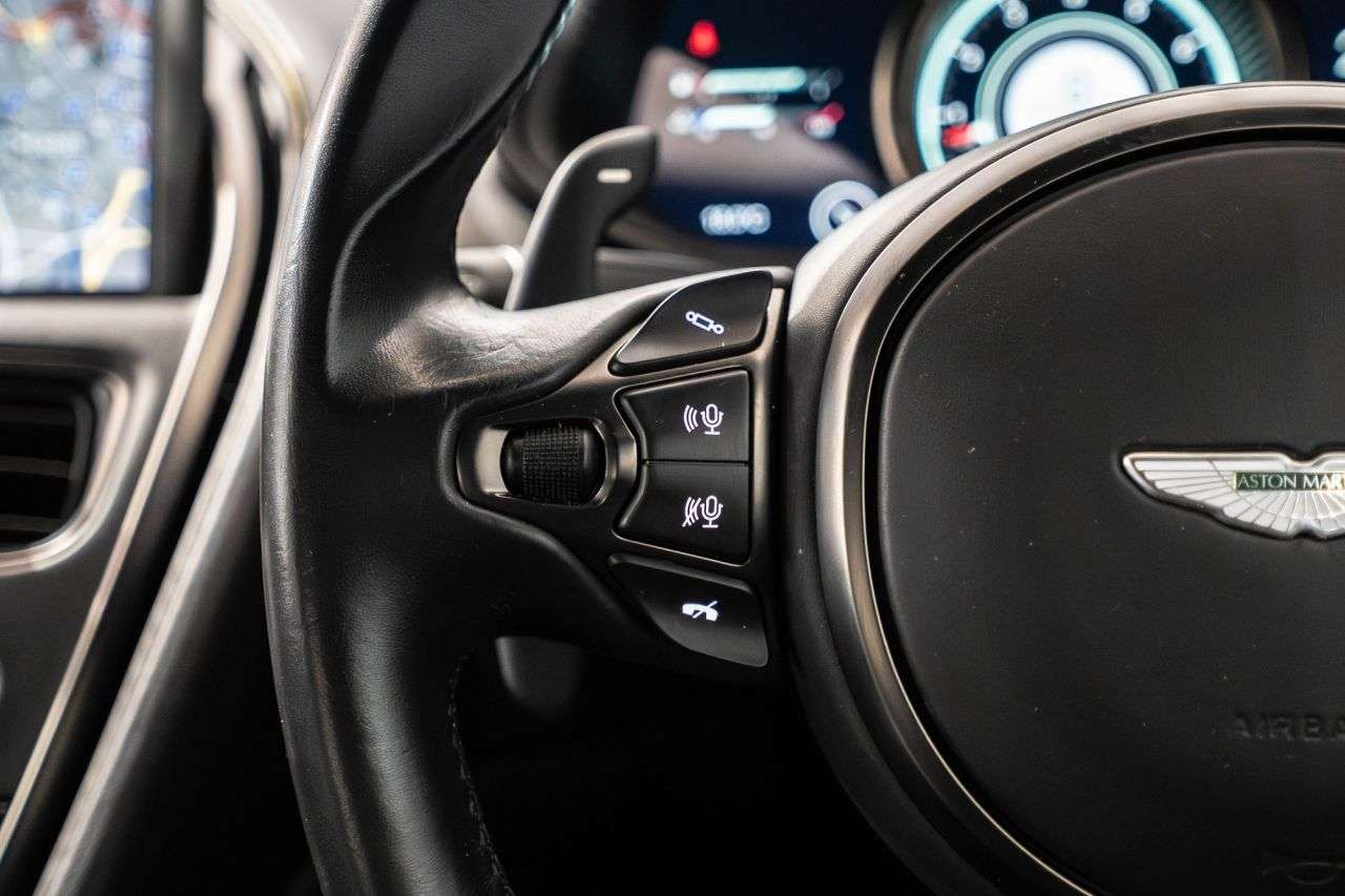 2018 ASTON MARTIN DB11 2018 ASTON MARTIN DB11
