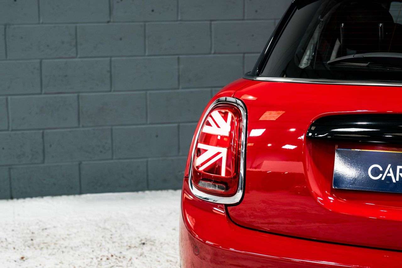 2018 MINI HATCH 2018 MINI HATCH
