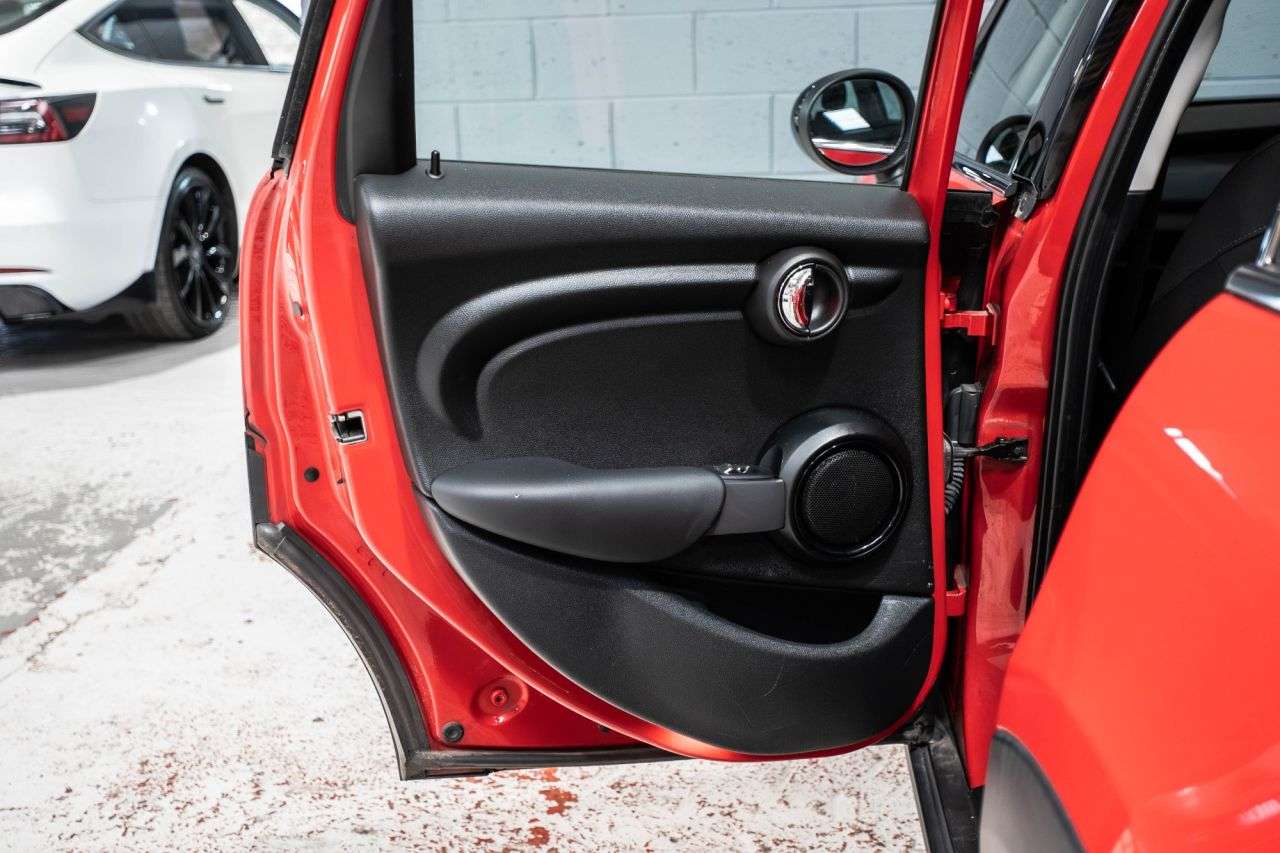 2018 MINI HATCH 2018 MINI HATCH