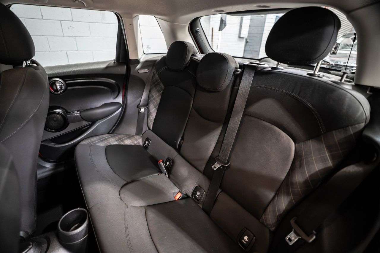 2018 MINI HATCH 2018 MINI HATCH