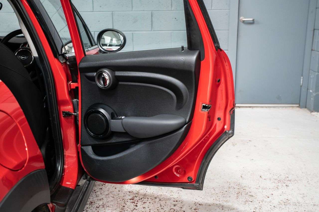 2018 MINI HATCH 2018 MINI HATCH