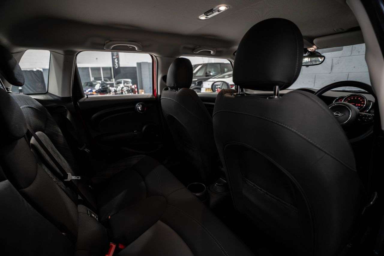 2018 MINI HATCH 2018 MINI HATCH