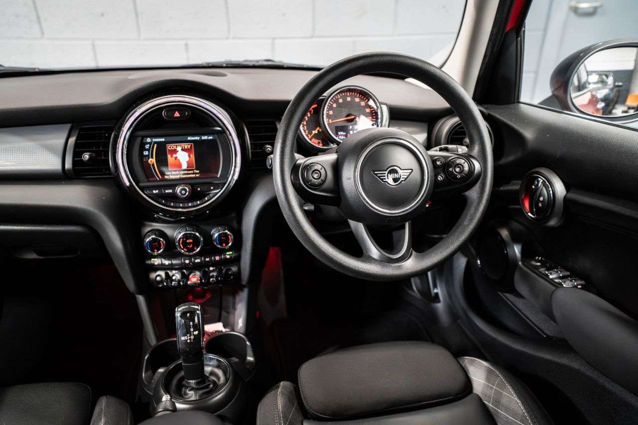 2018 MINI HATCH 2018 MINI HATCH
