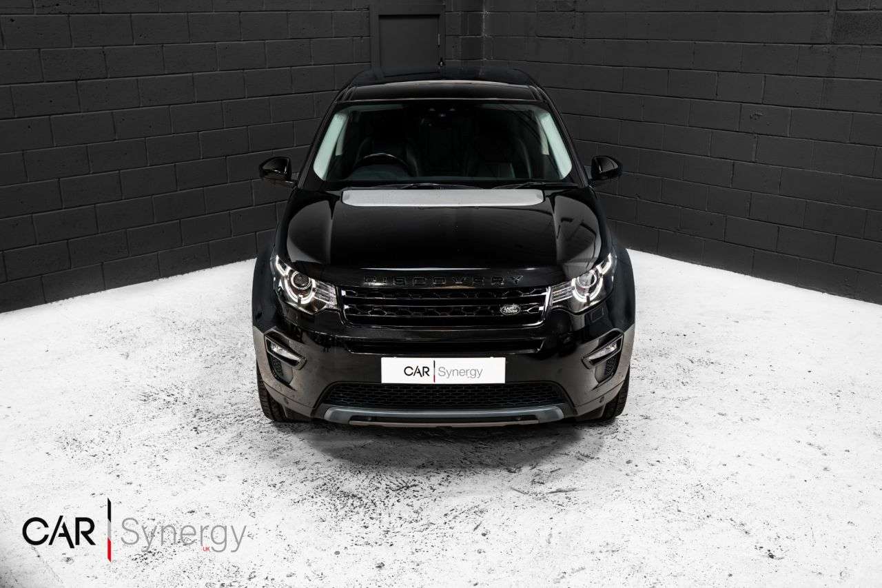A 2016 LAND ROVER DISCOVERY SPORT 2.0 TD4 HSE Black SUV 5dr Diesel Auto 4WD Euro 6 (s/s) (180 ps) / STUNNING A 2016 LAND ROVER DISCOVERY SPORT 2.0 TD4 HSE Black SUV 5dr Diesel Auto 4WD Euro 6 (s/s) (180 ps) / STUNNING