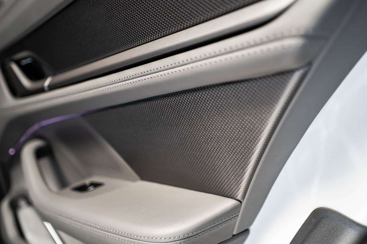 2020 PORSCHE TAYCAN 2020 PORSCHE TAYCAN