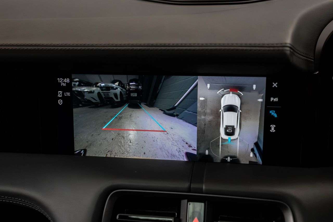 2020 PORSCHE TAYCAN 2020 PORSCHE TAYCAN