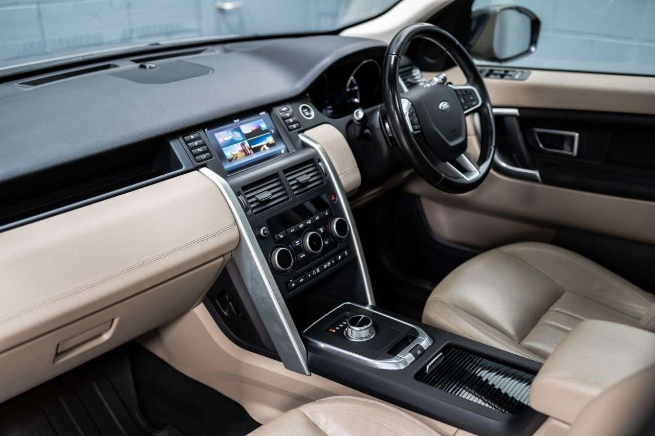 2017 LAND ROVER DISCOVERY SPORT 2017 LAND ROVER DISCOVERY SPORT