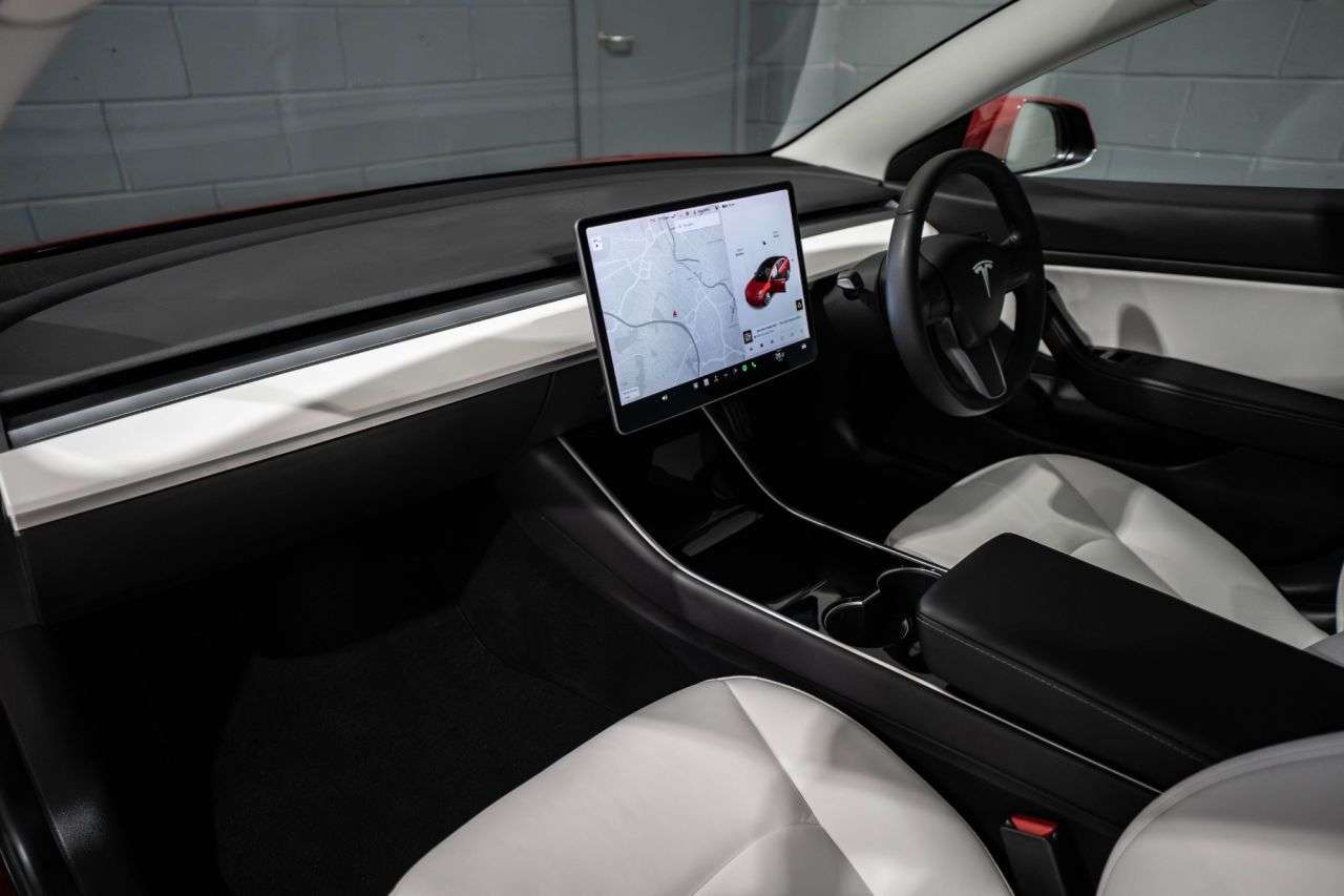 2020 TESLA MODEL 3 2020 TESLA MODEL 3