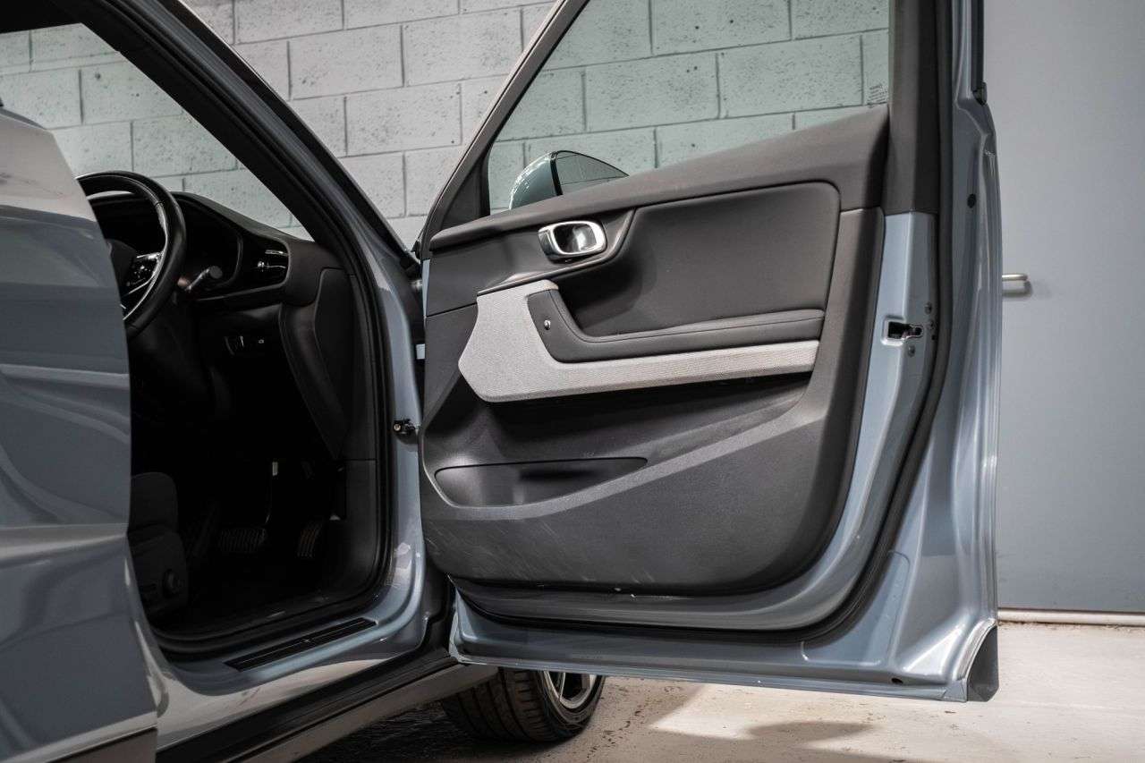 2021 POLESTAR POLESTAR 2 2021 POLESTAR POLESTAR 2