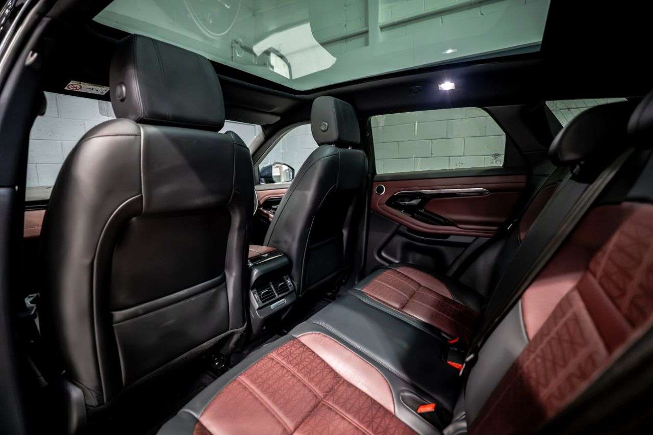 2019 LAND ROVER RANGE ROVER EVOQUE 2019 LAND ROVER RANGE ROVER EVOQUE