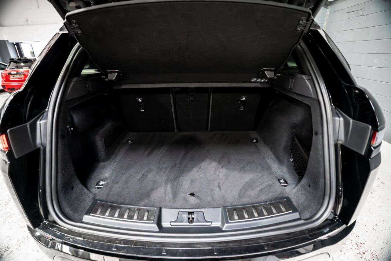 2019 LAND ROVER RANGE ROVER EVOQUE 2019 LAND ROVER RANGE ROVER EVOQUE