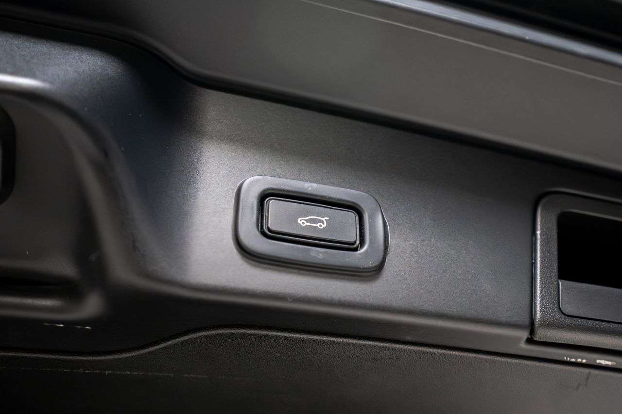 2019 LAND ROVER RANGE ROVER EVOQUE 2019 LAND ROVER RANGE ROVER EVOQUE