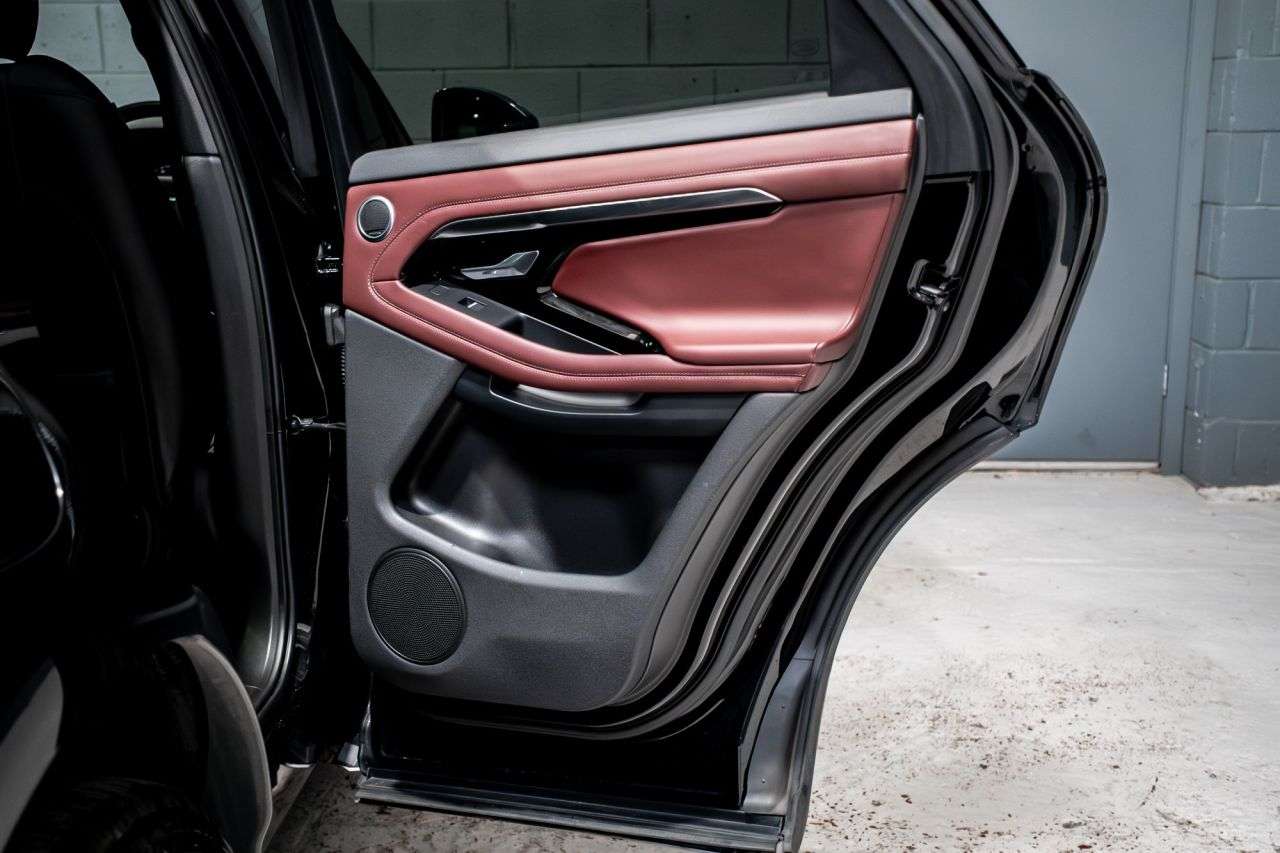 2019 LAND ROVER RANGE ROVER EVOQUE 2019 LAND ROVER RANGE ROVER EVOQUE