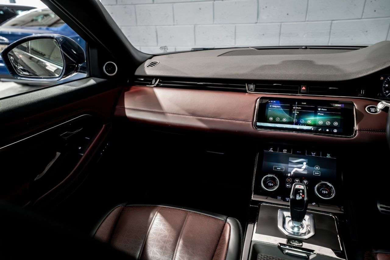 2019 LAND ROVER RANGE ROVER EVOQUE 2019 LAND ROVER RANGE ROVER EVOQUE