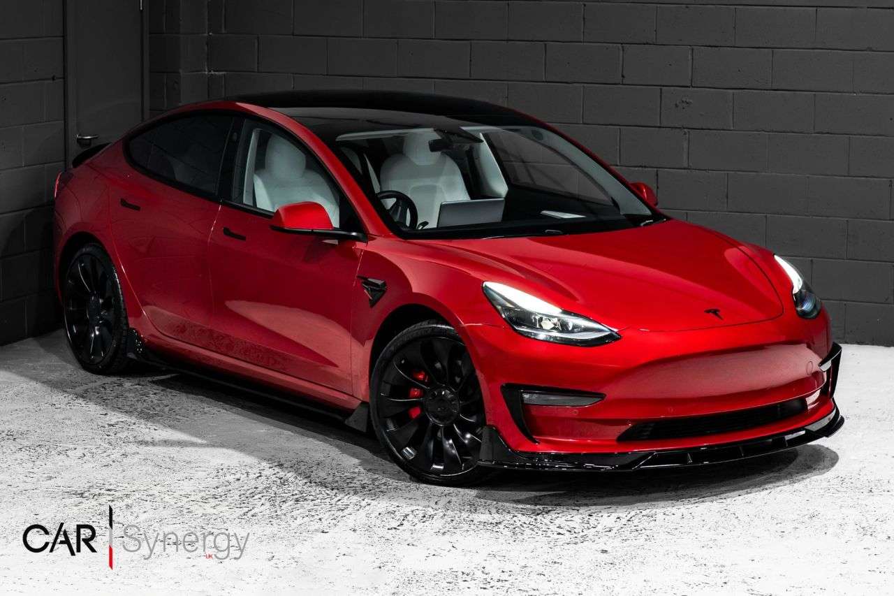 A 2020 TESLA MODEL 3 (Dual Motor) Performance Saloon 4dr Electric Auto 4WDE (Performance Upgrade A 2020 TESLA MODEL 3 (Dual Motor) Performance Saloon 4dr Electric Auto 4WDE (Performance Upgrade