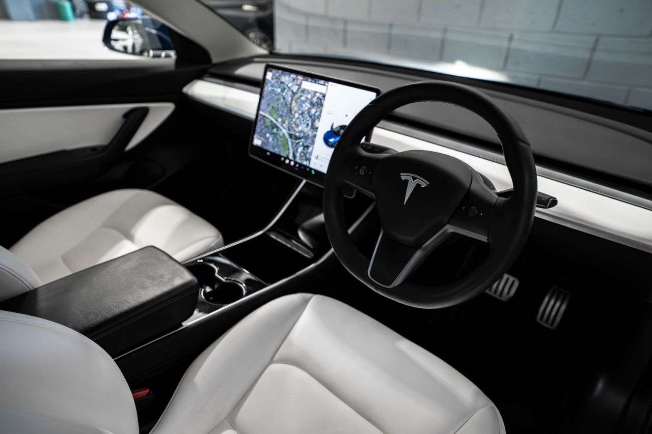 2019 TESLA MODEL 3 2019 TESLA MODEL 3