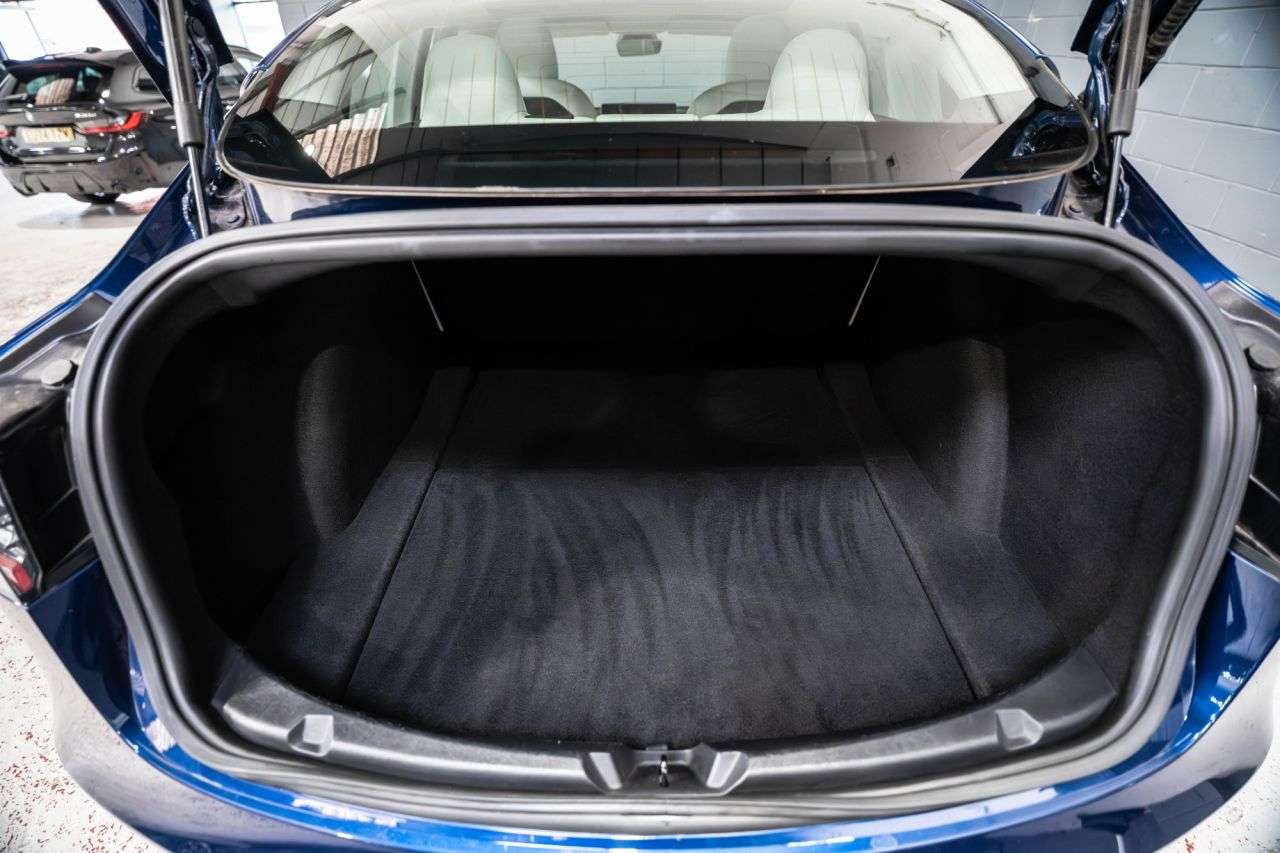 2019 TESLA MODEL 3 2019 TESLA MODEL 3