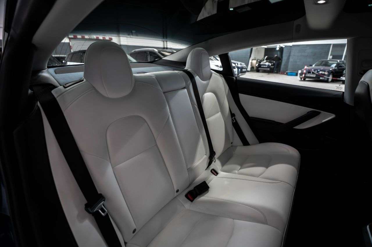 2019 TESLA MODEL 3 2019 TESLA MODEL 3