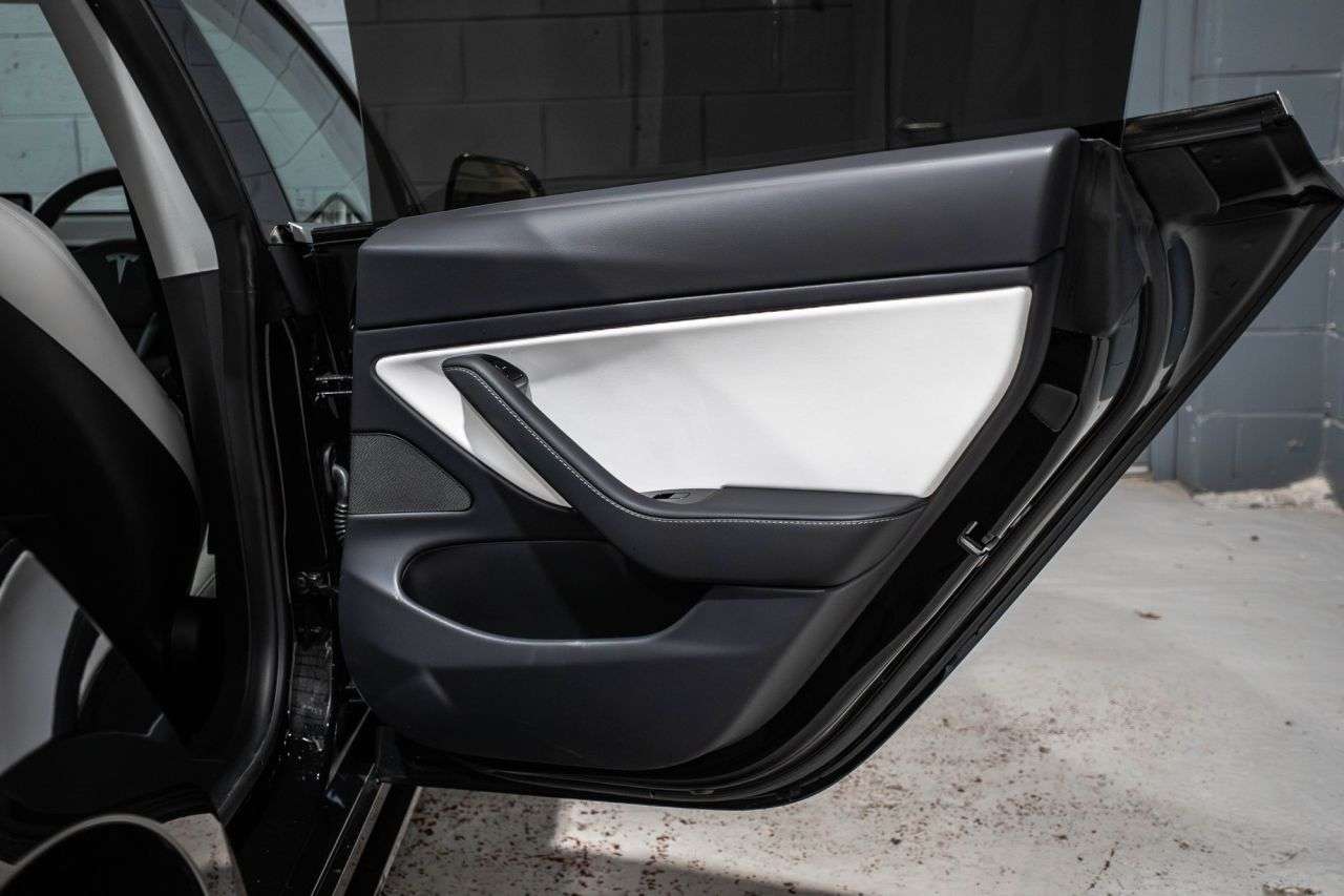 2020 TESLA MODEL 3 2020 TESLA MODEL 3