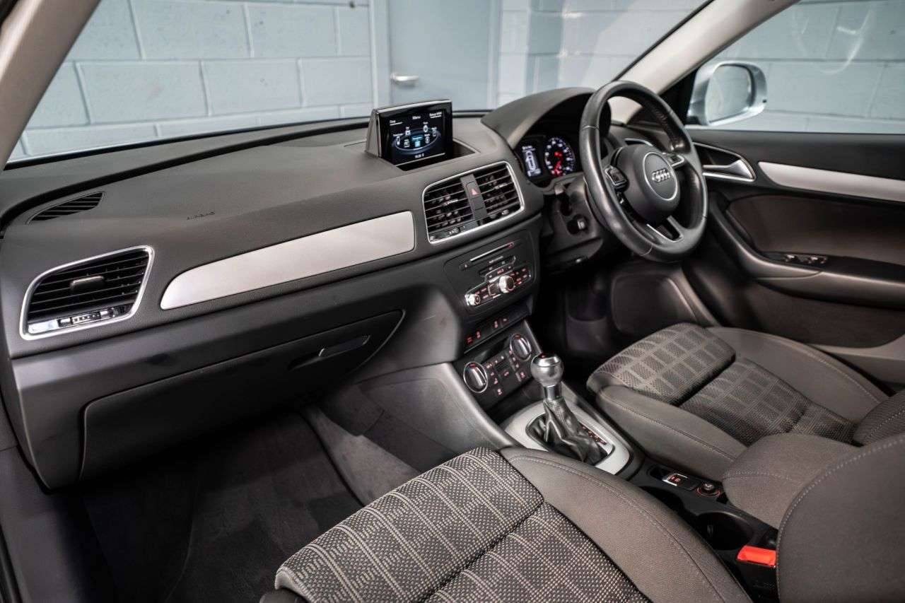 2017 AUDI Q3 2017 AUDI Q3