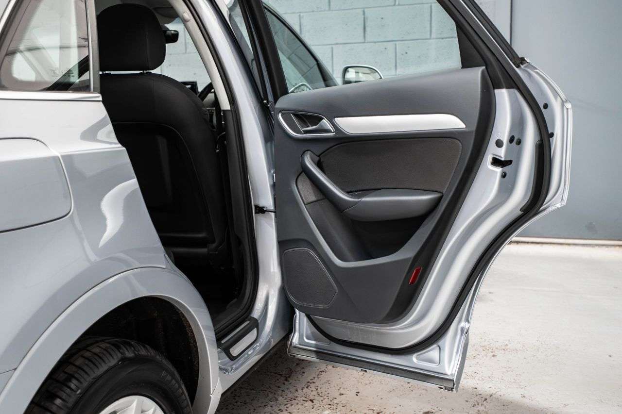 2017 AUDI Q3 2017 AUDI Q3