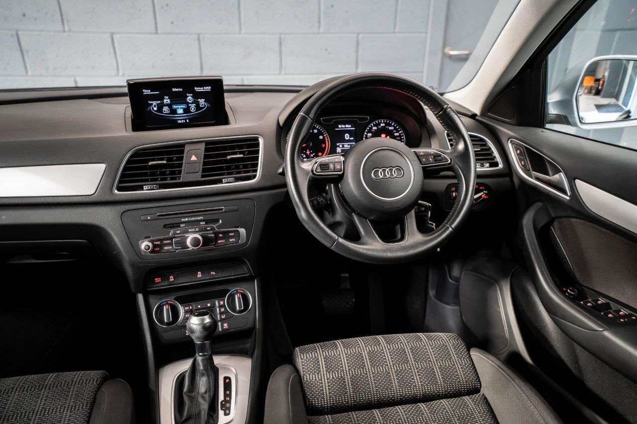 2017 AUDI Q3 2017 AUDI Q3