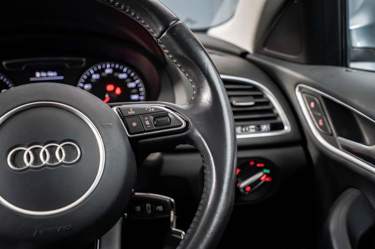 2017 AUDI Q3 2017 AUDI Q3