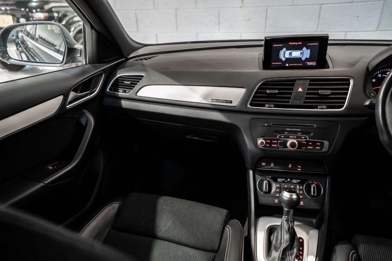 2018 AUDI Q3 2018 AUDI Q3