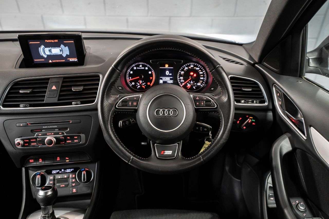2018 AUDI Q3 2018 AUDI Q3