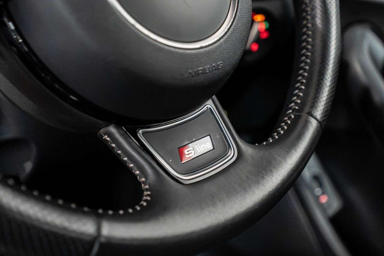 2018 AUDI Q3 2018 AUDI Q3