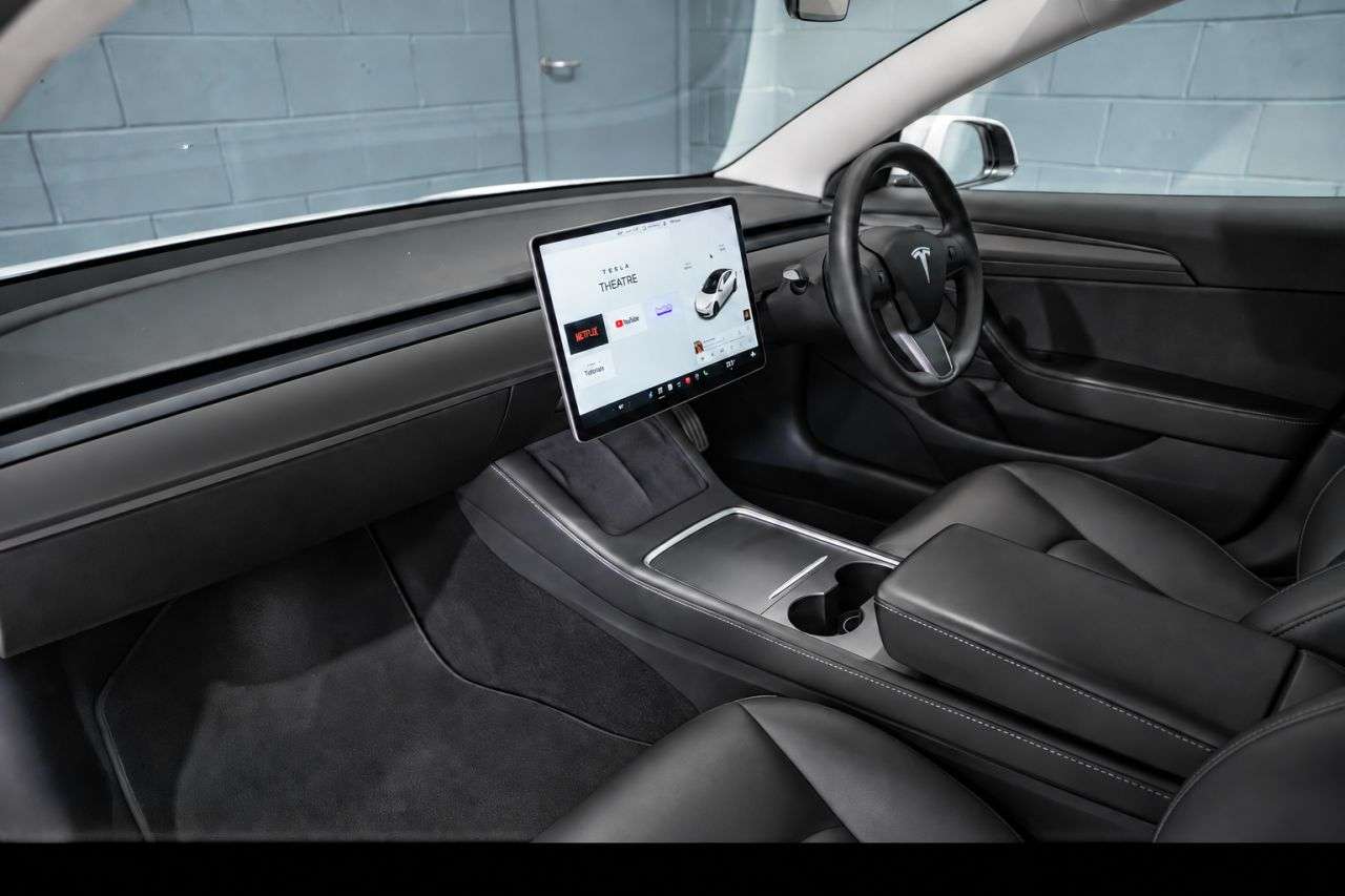 2021 TESLA MODEL 3 2021 TESLA MODEL 3