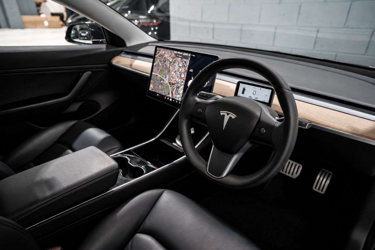 2019 TESLA MODEL 3 2019 TESLA MODEL 3