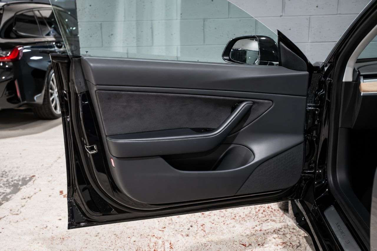2019 TESLA MODEL 3 2019 TESLA MODEL 3