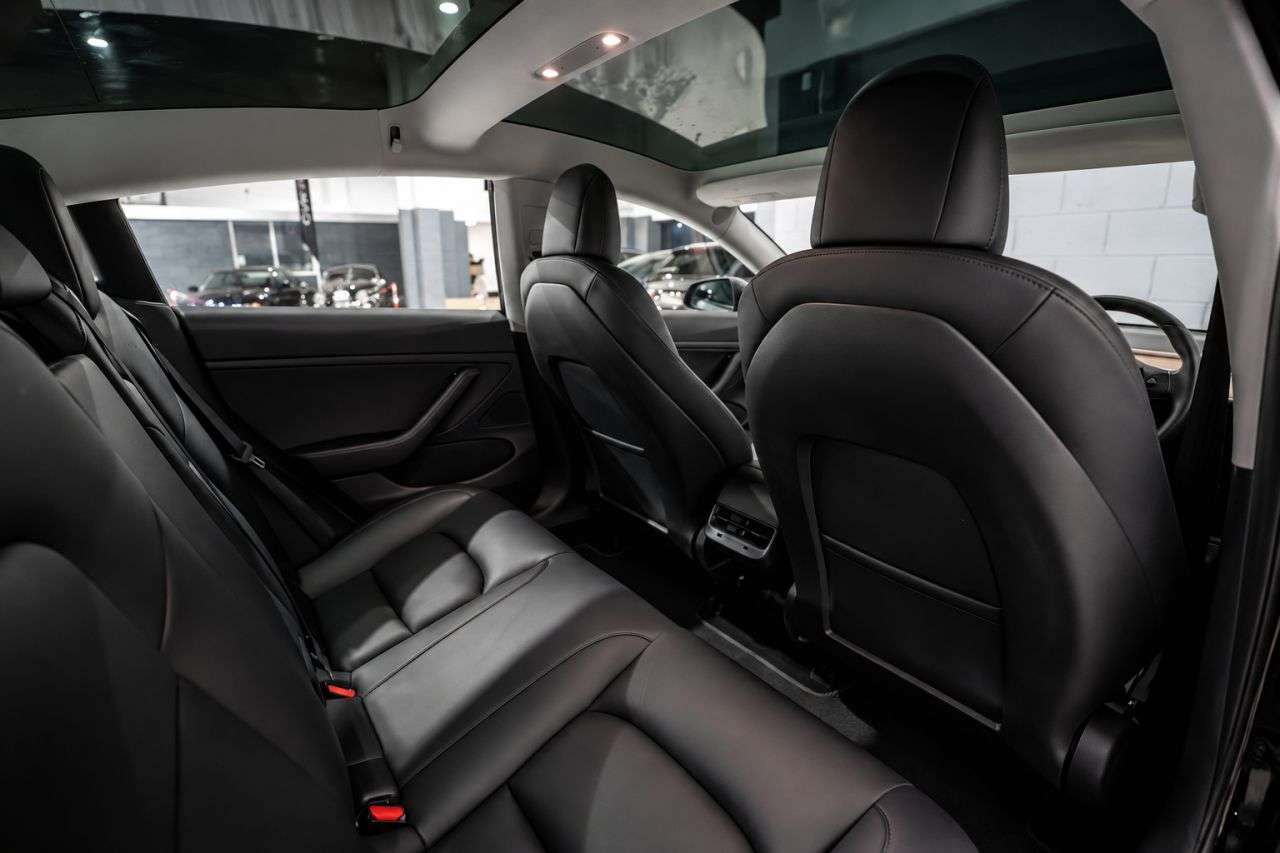 2019 TESLA MODEL 3 2019 TESLA MODEL 3