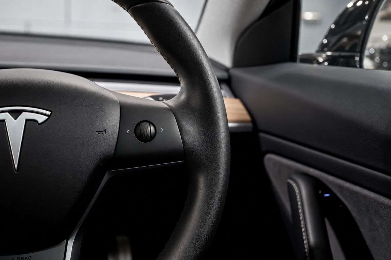 2019 TESLA MODEL 3 2019 TESLA MODEL 3