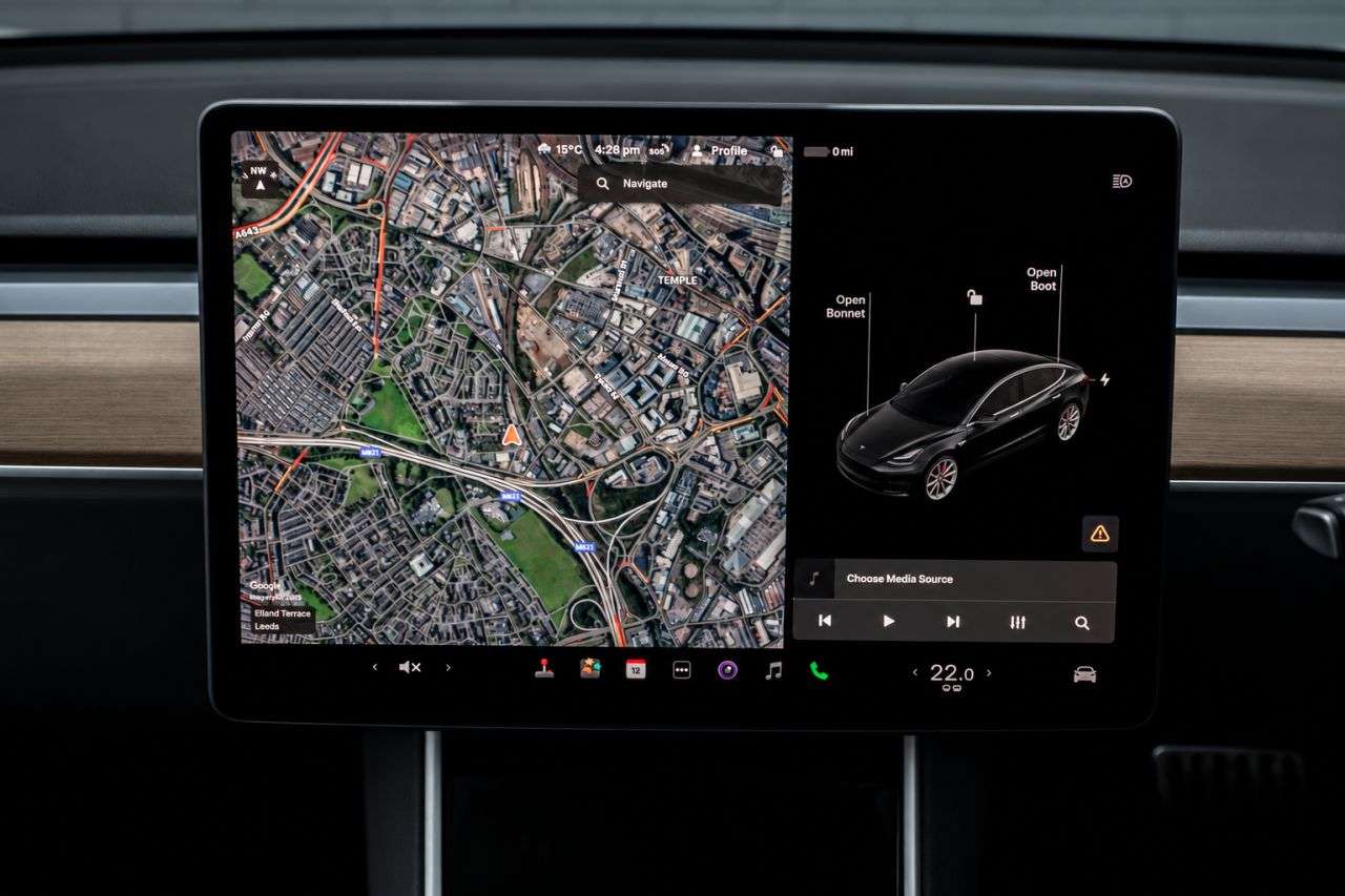 2019 TESLA MODEL 3 2019 TESLA MODEL 3