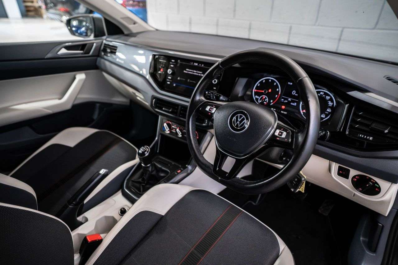 2021 VOLKSWAGEN POLO 2021 VOLKSWAGEN POLO