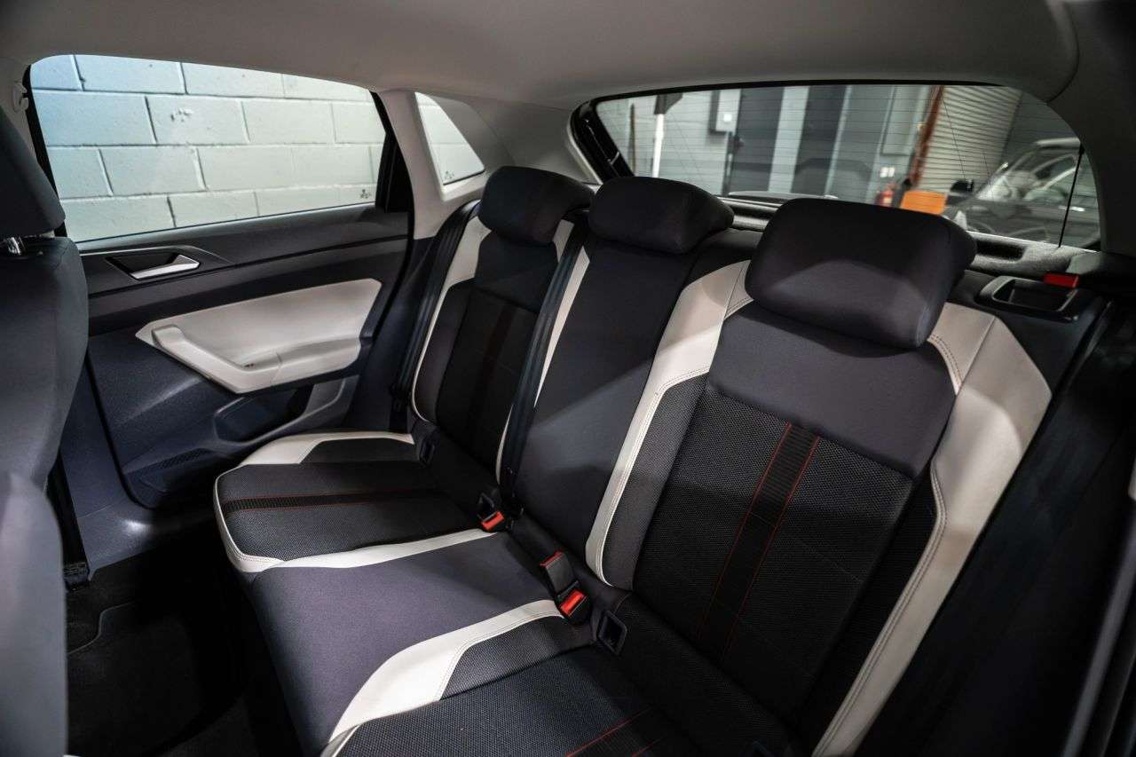 2021 VOLKSWAGEN POLO 2021 VOLKSWAGEN POLO