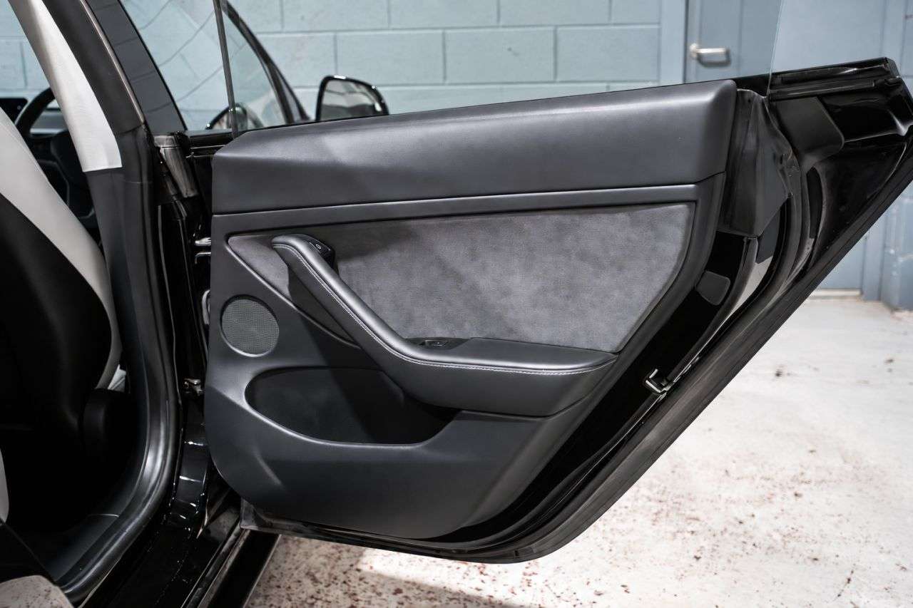 2021 TESLA MODEL 3 2021 TESLA MODEL 3