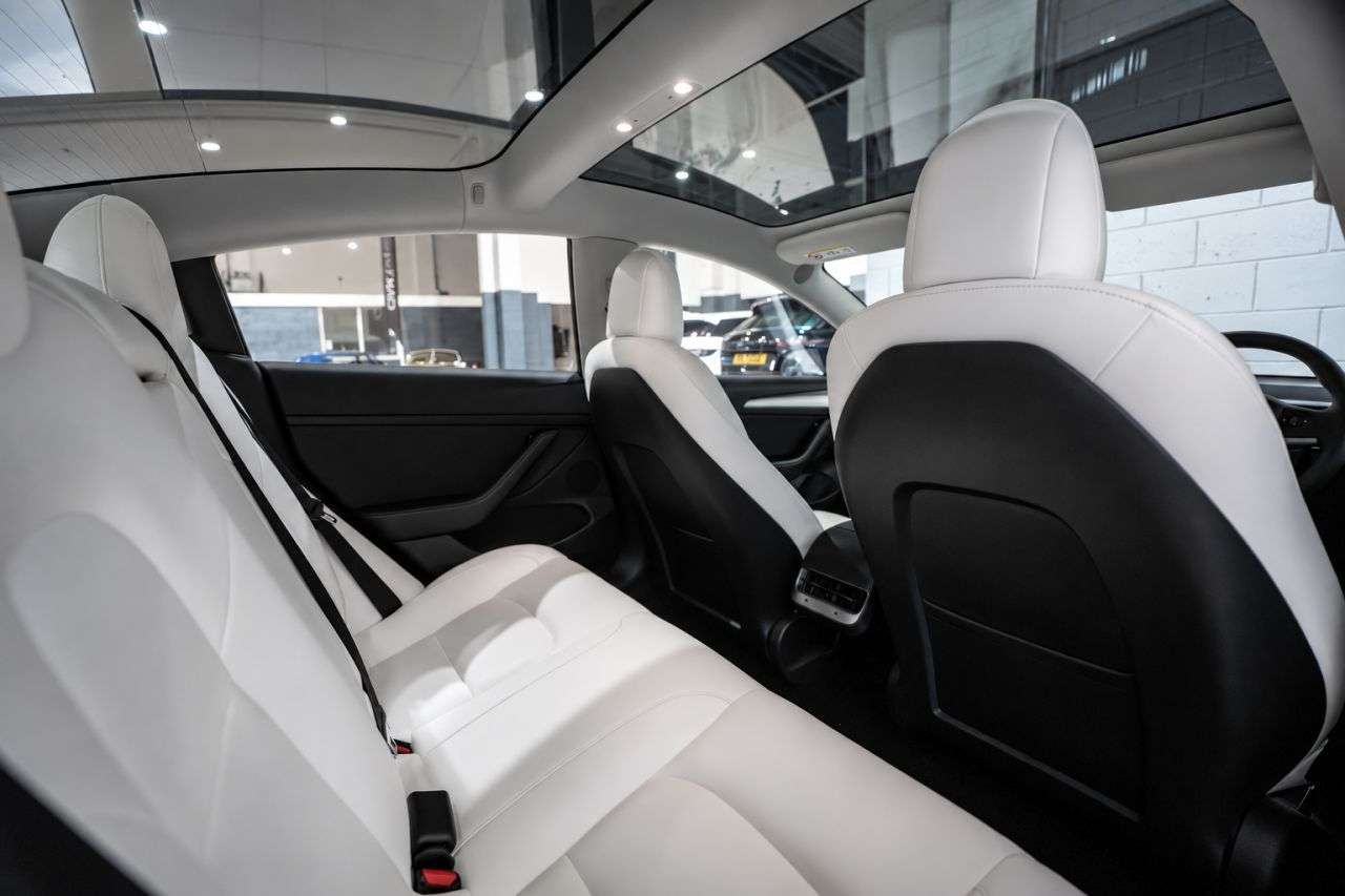 2021 TESLA MODEL 3 2021 TESLA MODEL 3